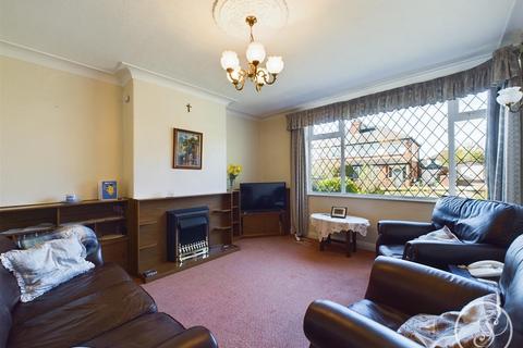 3 bedroom semi-detached house for sale, Hetton Road, Leeds