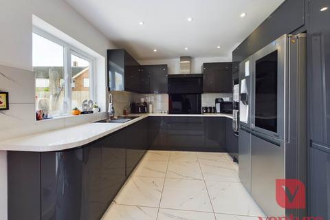 4 Amhurst Road, Luton, LU4 0QT