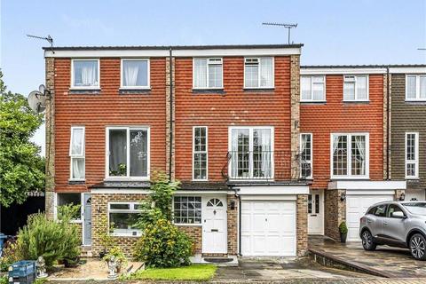 Acacia Close, Stanmore, Greater London