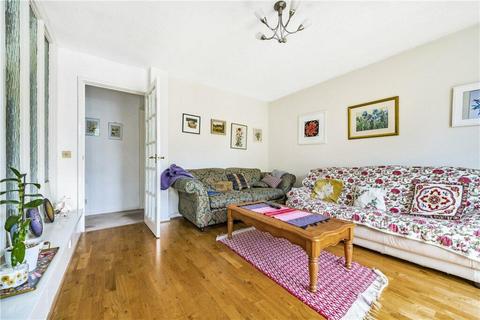 3 bedroom terraced house for sale, Acacia Close, Stanmore, HA7
