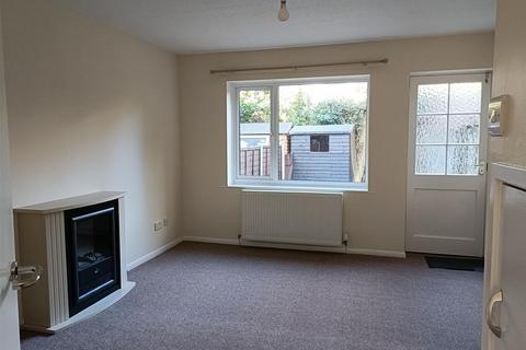 2 bedroom terraced house to rent, Lodgeside, East Cowes, Isle Of Wight