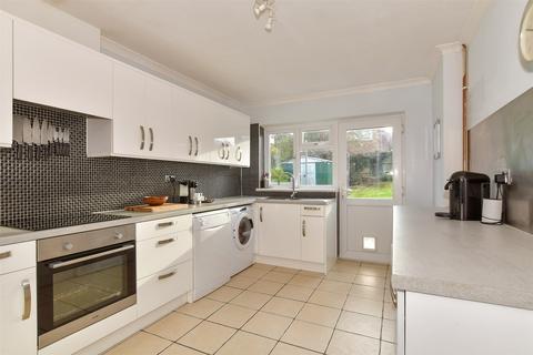 4 bedroom detached house for sale, Scarborough Drive, Minster-On-Sea, Sheerness, Kent