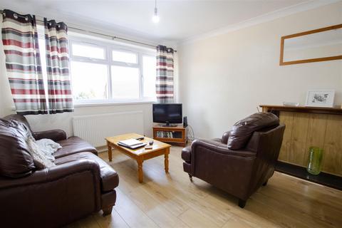2 bedroom apartment to rent, Lodge Hill Road, Birmingham B29