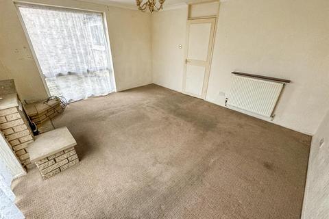 3 bedroom terraced house for sale, Nansen Walk, Corby NN18