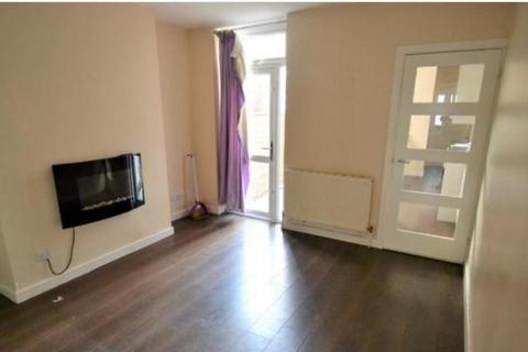 3 bedroom house to rent, Grange Road, Birmingham B14