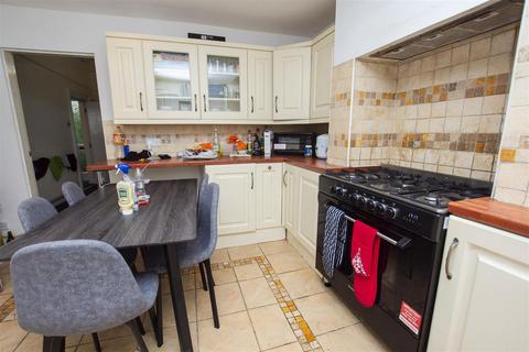 5 bedroom house to rent, Pershore Road, Birmingham B29