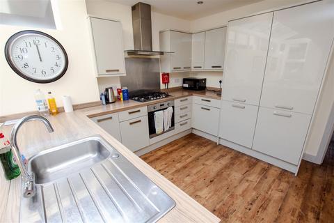 undefined, Heeley Road, Birmingham B29