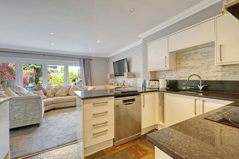 4 bedroom end of terrace house for sale, Norsey Road, Billericay CM11