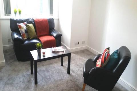 1 bedroom flat to rent, Somerset Road, Huddersfield HD5