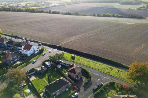 3 bedroom detached house for sale, Hillview, 79 Highland Road, Chartham