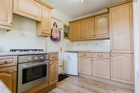 3 bedroom semi-detached house for sale, 3 Hawthorn Gardens, Kendal, Cumbria,  LA9 6FG