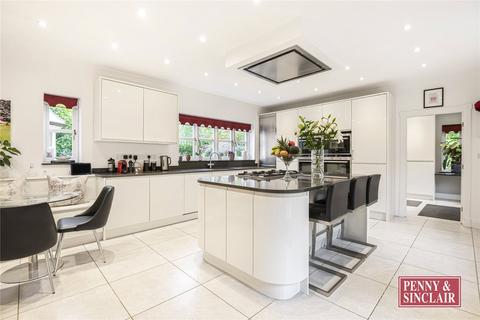 5 bedroom detached house for sale, Ashdown Way, Kingwood, RG9 5WD