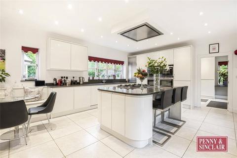 6 Ashdown Way, Kingwood, Henley-on-thames, RG9 5WD