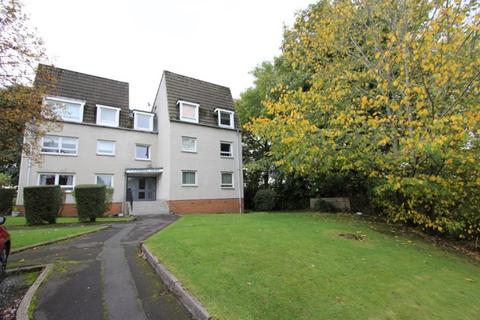 2 bedroom apartment to rent, Robshill Court, Newton Mearns G77