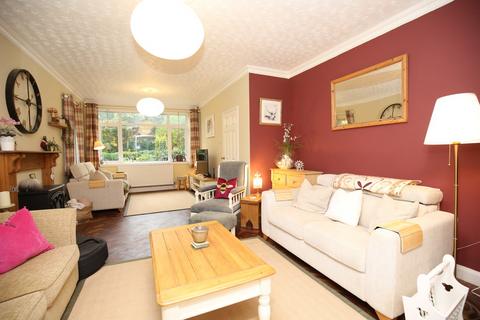 3 bedroom detached house for sale, Church Walk, Atherstone