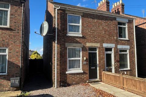 3 bedroom semi-detached house for sale, Park Road, Spalding