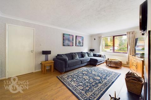 4 bedroom detached house for sale, Bramble Way, Poringland, Norwich