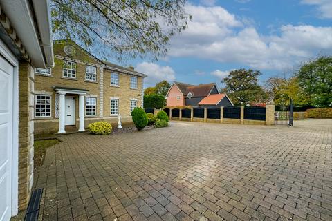 5 bedroom detached house for sale, The Street, Ardleigh