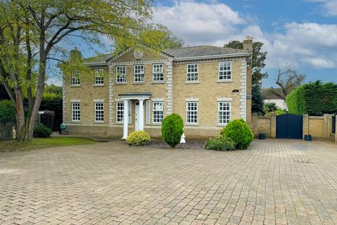 5 bedroom detached house for sale, The Street, Ardleigh