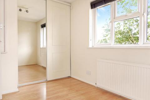 66 Bickford Close, Barrs Court, Bristol, BS30 8SG