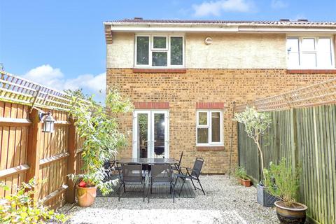 66 Bickford Close, Barrs Court, Bristol, BS30 8SG