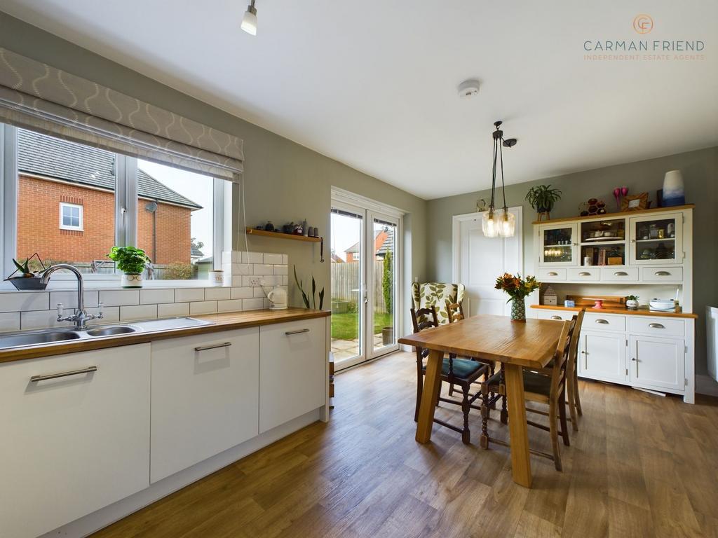 Kitchen/Dining Room