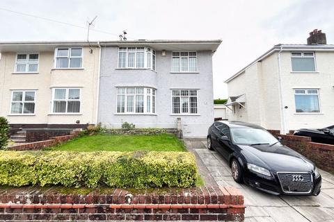 Cimla Crescent, Cimla, Neath, SA11 3NN