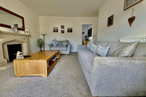 undefined, Gwelfor Avenue, Holyhead, LL65