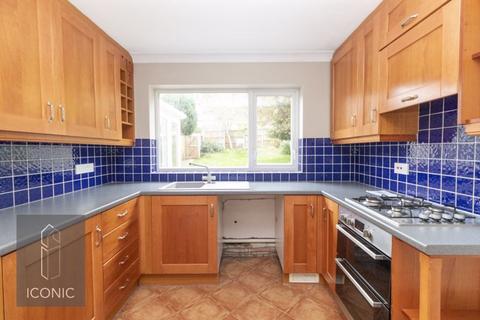 3 bedroom detached house to rent, Nightingale Drive, Taverham, Norwich