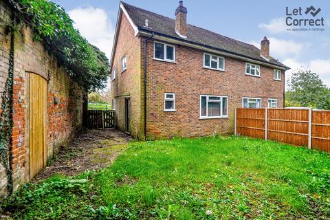 3 bedroom semi-detached house to rent, Cliveden Road, Taplow SL6