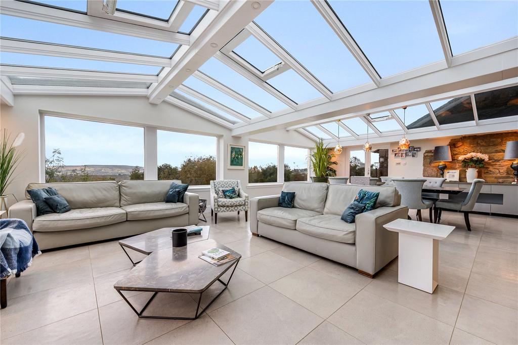 Sun Room/Dining Room