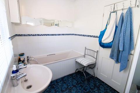 18 Lewis Road, Sutton, SM1 4EQ