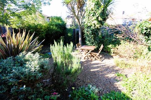 18 Lewis Road, Sutton, SM1 4EQ