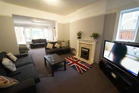 6 bedroom house to rent, 379 Derby Road, Lenton, Nottingham, NG7 2EB