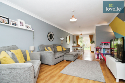 4 bedroom detached house for sale, Southfield Road, Holton-le-Clay DN36