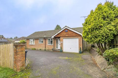 2 bedroom detached bungalow for sale, Wealden Close, Crowborough