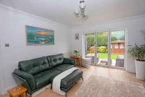 2 bedroom detached bungalow for sale, Ellwood Rise, Chalfont St. Giles