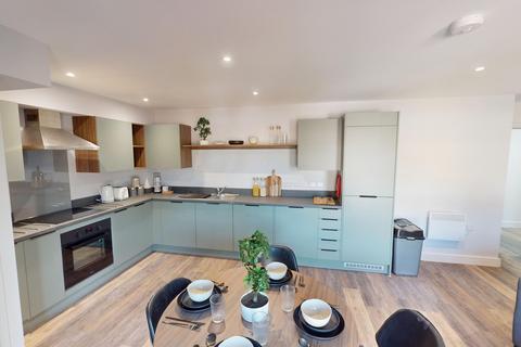 undefined, Flat 17, Commercial Point, Wollaton Road, Beeston, Nottingham. NG9 2NG