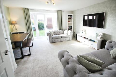 14 Swallows Close, Bromsgrove, B61 0FP
