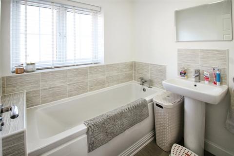 14 Swallows Close, Bromsgrove, B61 0FP