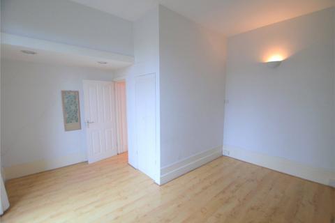 1 bedroom apartment to rent, Cintra Park, London, SE19