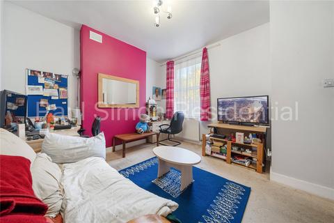 4 bedroom end of terrace house for sale, Hermitage Road, Harringay, London, N4