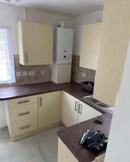 3 bedroom terraced house to rent, N22, Wood Green - 3 BEDROOM House