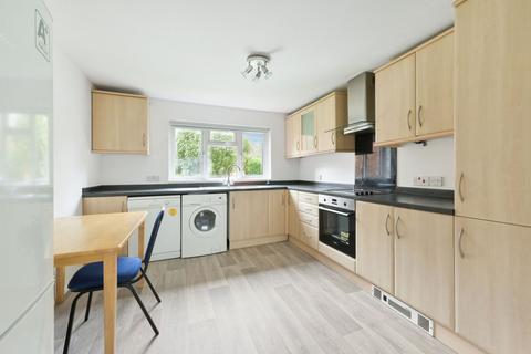 2 bedroom apartment to rent, Kipling Drive, Colliers Wood SW19