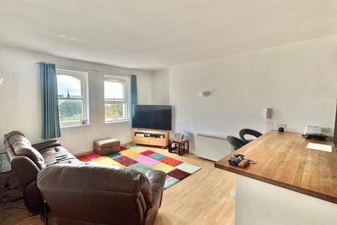 2 bedroom apartment for sale, Clifton Gardens, Kent CT20