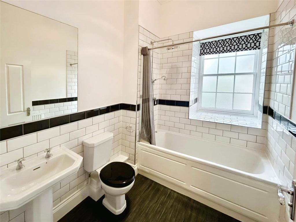 Main Bathroom