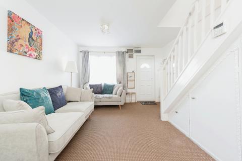 9 Heathlands Way, Hounslow, TW4 5BU