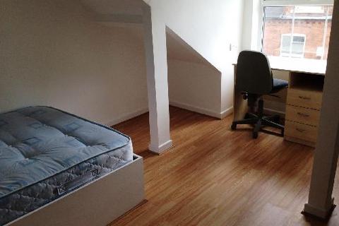 6 bedroom house to rent, Nottingham NG7