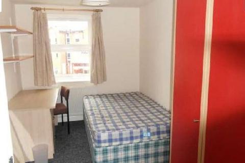 4 bedroom apartment to rent, Nottingham NG7