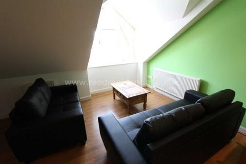 5 bedroom flat to rent, Nottingham NG7